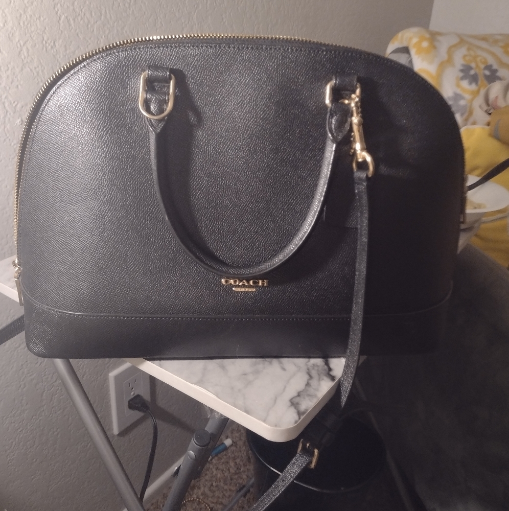 Coach New York sachet purse